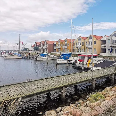 Daire 8 Person Holiday On A In Rudkøbing