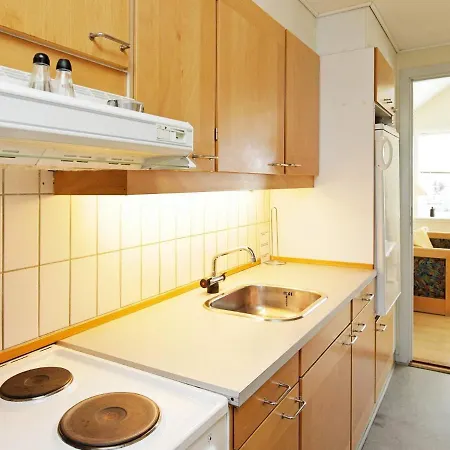 8 Person Holiday On A In Daire Rudkøbing